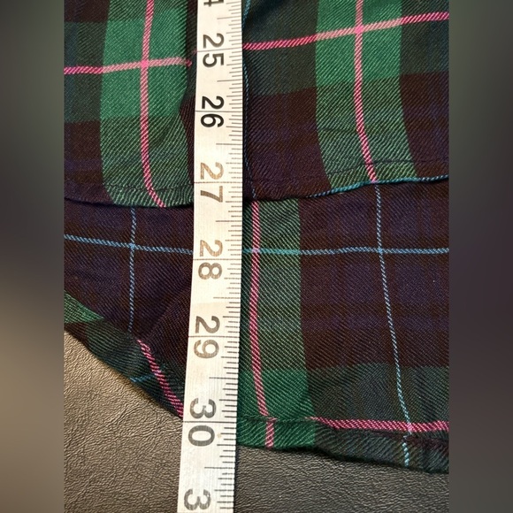 Crown & Ivy Plaid Ruffle Henley size Small - Picture 12 of 12